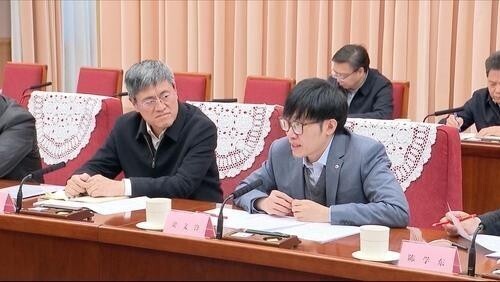 "딥시크, 2차 투자금 모집 중단…